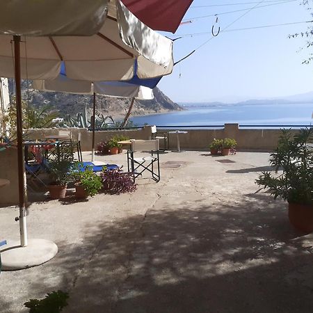 Hotel Stelios à Agia Galini Extérieur photo