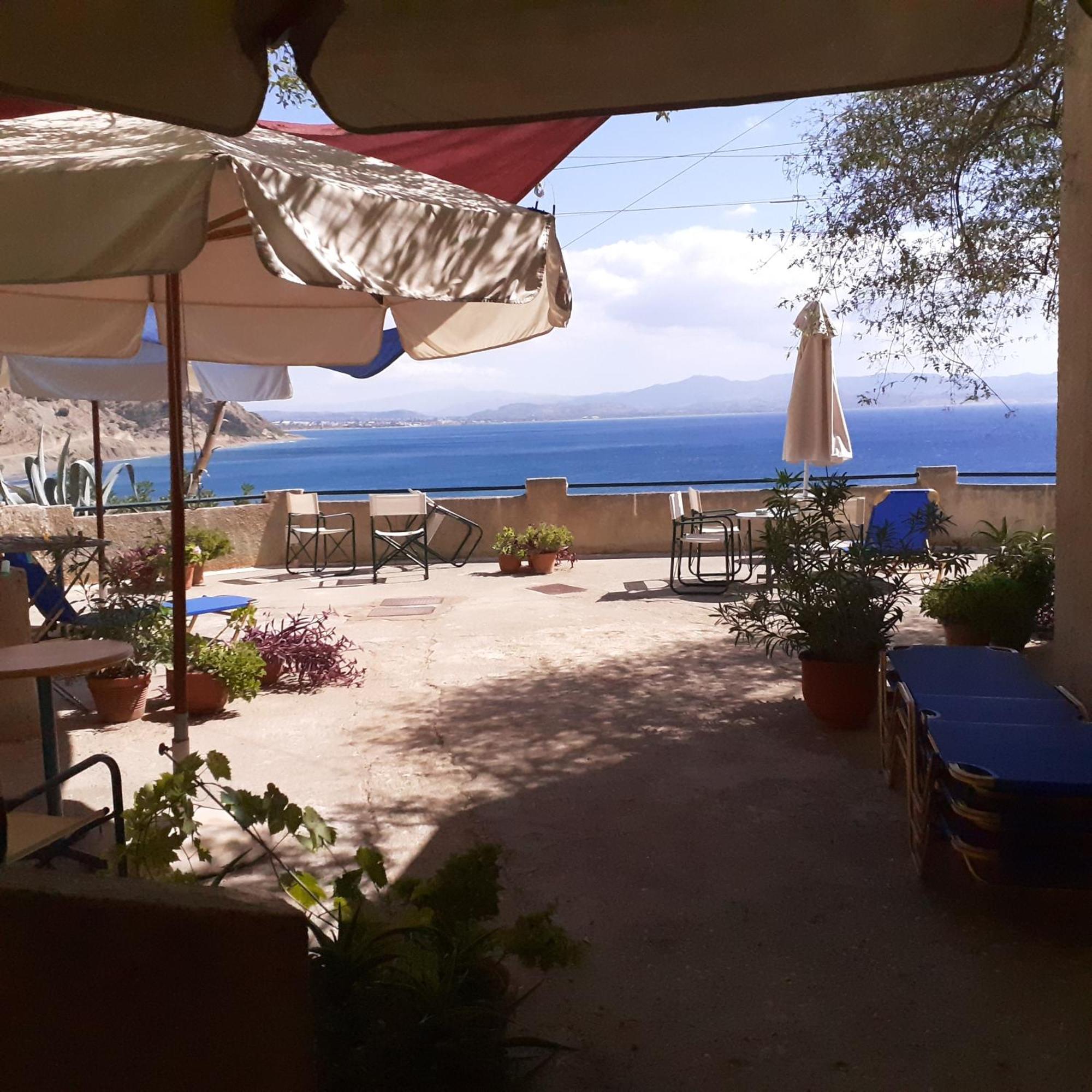 Hotel Stelios à Agia Galini Extérieur photo