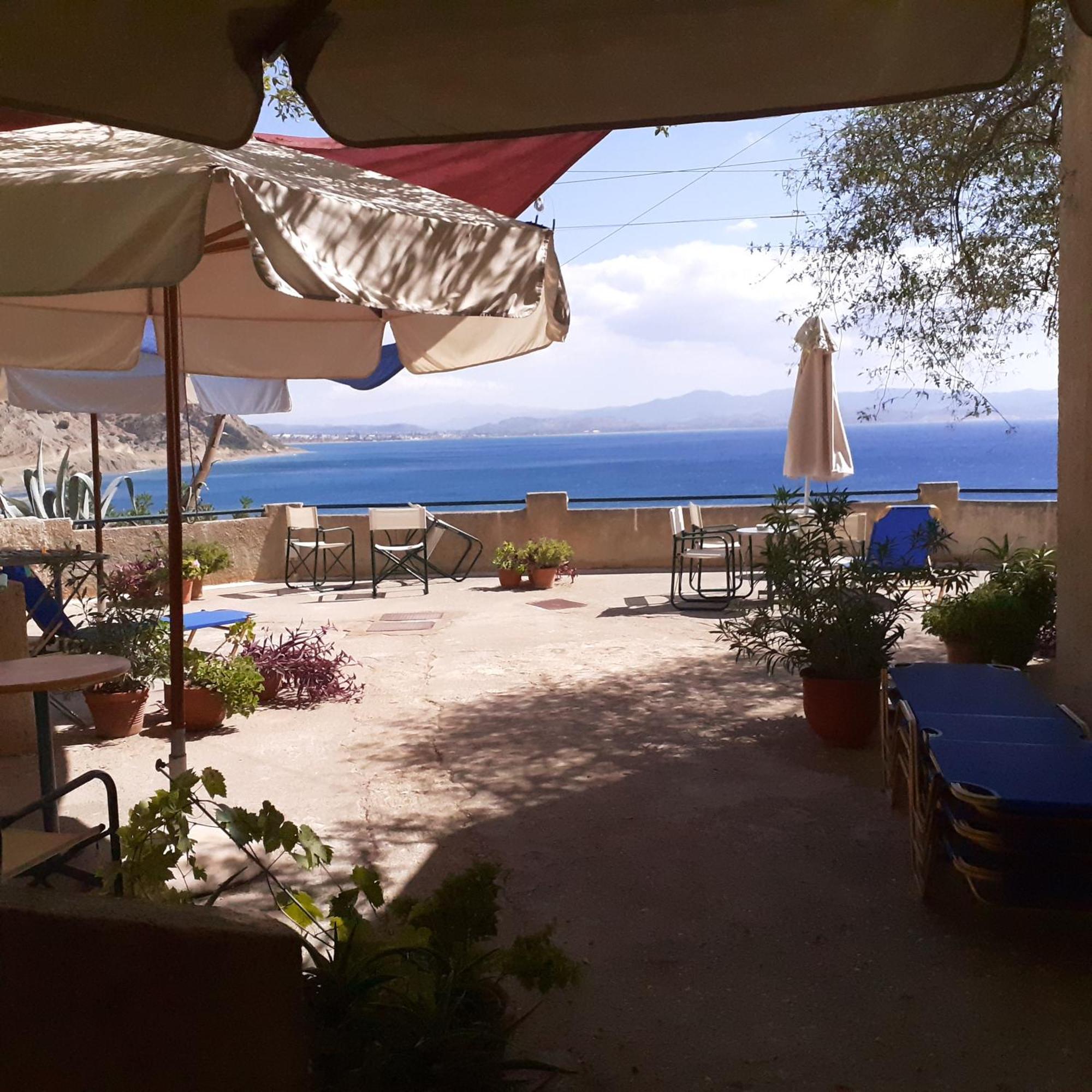 Hotel Stelios à Agia Galini Extérieur photo